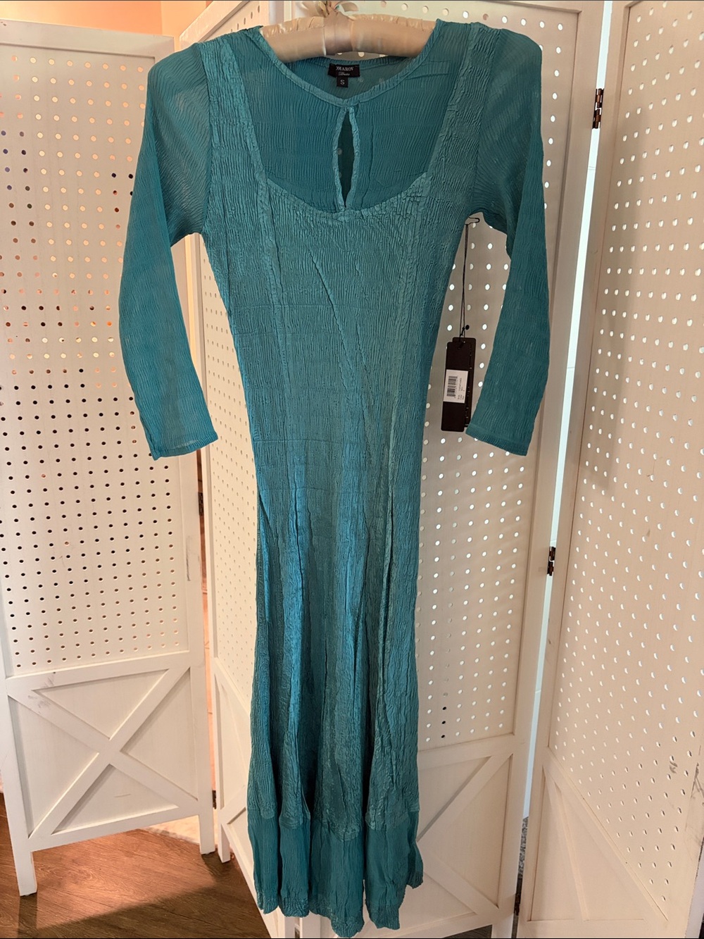 Komarov Keyhole Neck Maxi Dress NWT!!